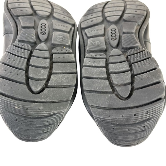 ECCO Black Slip On Drivers Driving Loafers Genuine Leather Slip On Shoes sz 41 - Picture 16 of 16